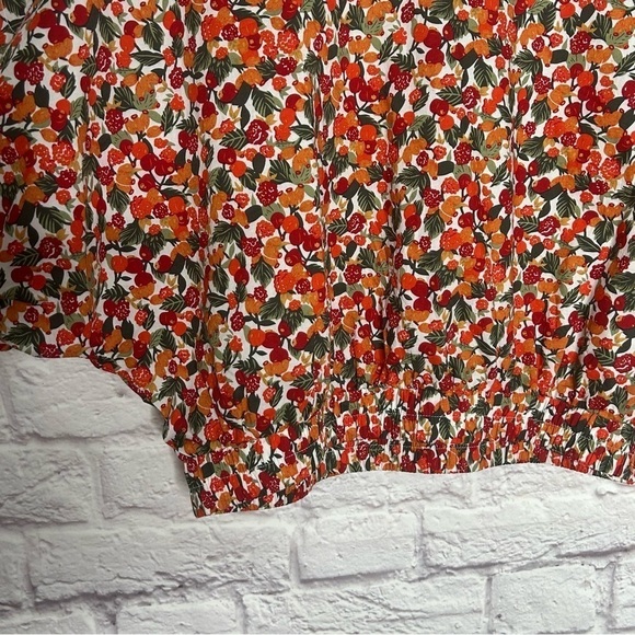 MVN The Label Fruit Print Crop Top - Picture 9 of 15